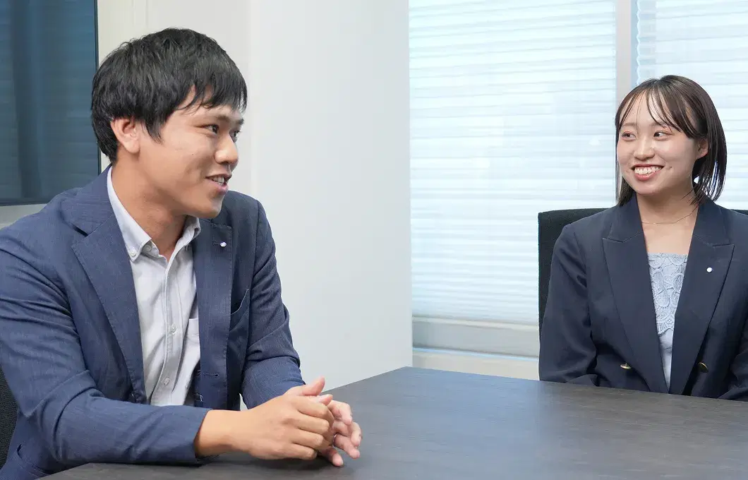 多くの商材を扱う分多彩なお客様に会えるのがこの仕事の大きな魅力。